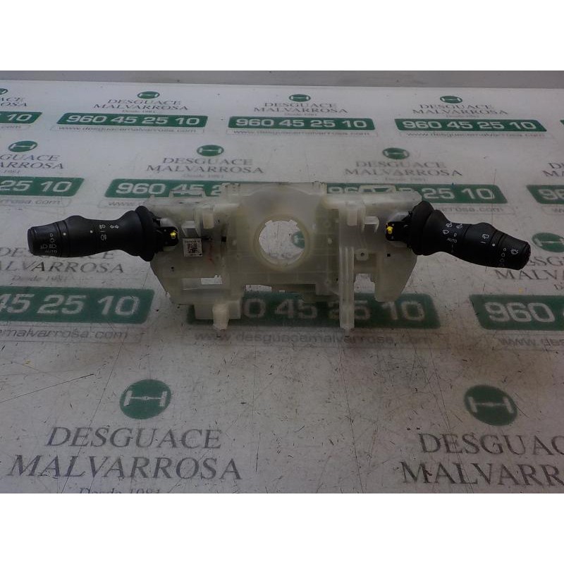 Recambio de mando luces para renault megane iii coupe 1.5 dci diesel referencia OEM IAM 255670019R 255670019R 