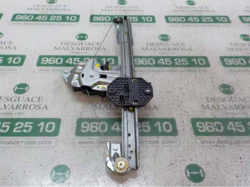 Recambio de elevalunas delantero izquierdo para dacia sandero ambiance referencia OEM IAM 807213282R 807213282R 