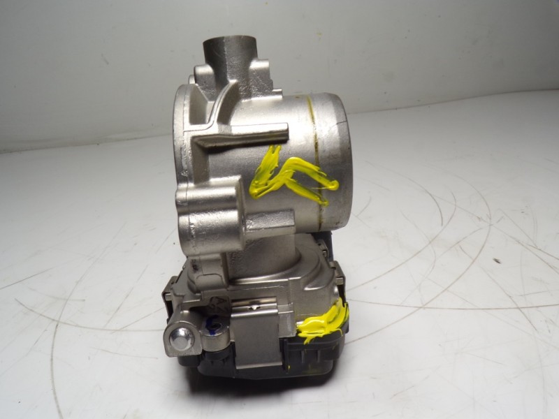 Recambio de caja mariposa para audi a1 sportback (gba) 1.0 tfsi referencia OEM IAM 04C133062C 04C133062C 