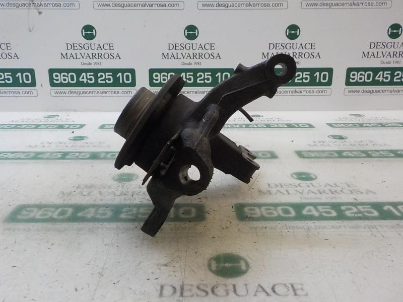 Recambio de mangueta delantera izquierda para renault megane iii coupe 1.5 dci diesel referencia OEM IAM 400150083R  