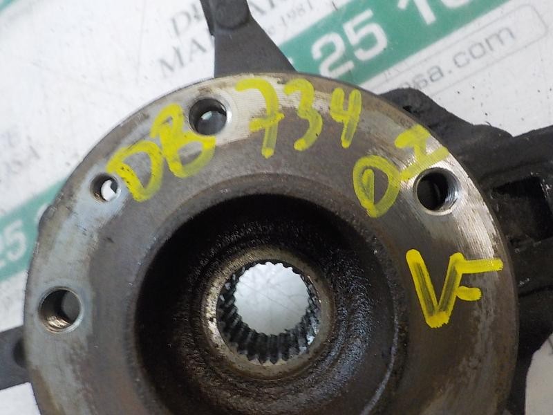 Recambio de mangueta delantera izquierda para renault megane iii coupe 1.5 dci diesel referencia OEM IAM 400150083R  