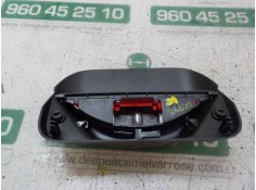Recambio de piloto trasero central para dacia sandero ambiance referencia OEM IAM 265907079R   2