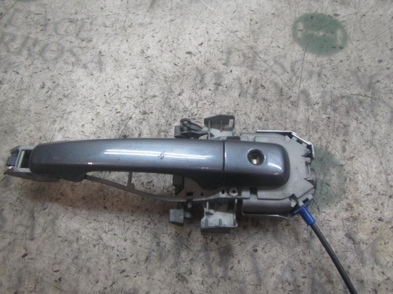 Recambio de maneta exterior delantera izquierda para volvo c30 1.6 d momentum referencia OEM IAM 39879658  