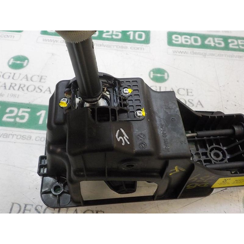 Recambio de palanca cambio para renault megane iii coupe 1.5 dci diesel referencia OEM IAM 8201062921 8201062921 9615016A