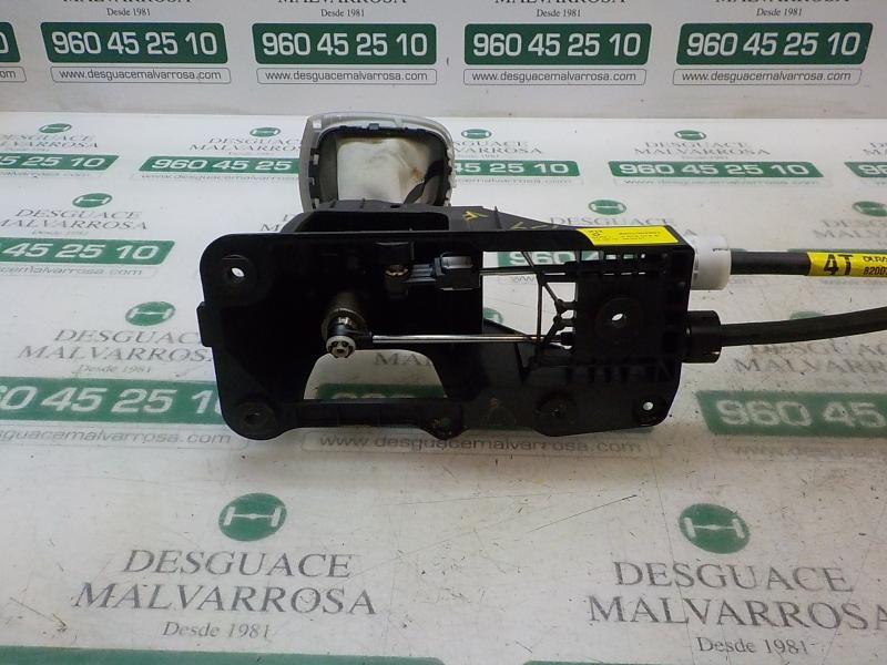 Recambio de palanca cambio para renault megane iii coupe 1.5 dci diesel referencia OEM IAM 8201062921 8201062921 9615016A