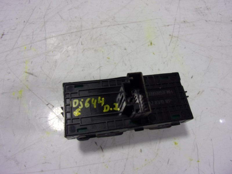 Recambio de mando elevalunas delantero izquierdo para cupra ateca 2.0tsi 4drive referencia OEM IAM 5G0959857FWHS 5G0959857F 