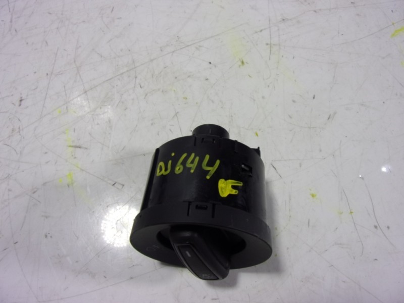 Recambio de mando luces para cupra ateca 2.0tsi 4drive referencia OEM IAM 5G0941431AGWZU 5G0941431S 10095081