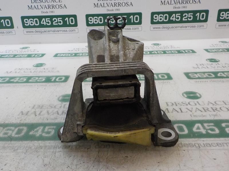 Recambio de soporte motor para renault megane iii coupe 1.5 dci diesel referencia OEM IAM 112100020R  
