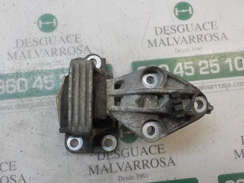 Recambio de soporte motor para renault megane iii coupe 1.5 dci diesel referencia OEM IAM 112100020R  