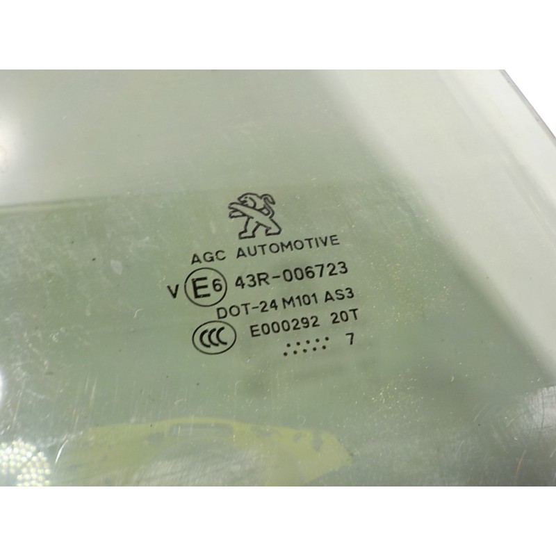 Recambio de cristal puerta trasero derecho para peugeot 2008 (--.2013) 1.6 blue-hdi fap referencia OEM IAM 9678175280  