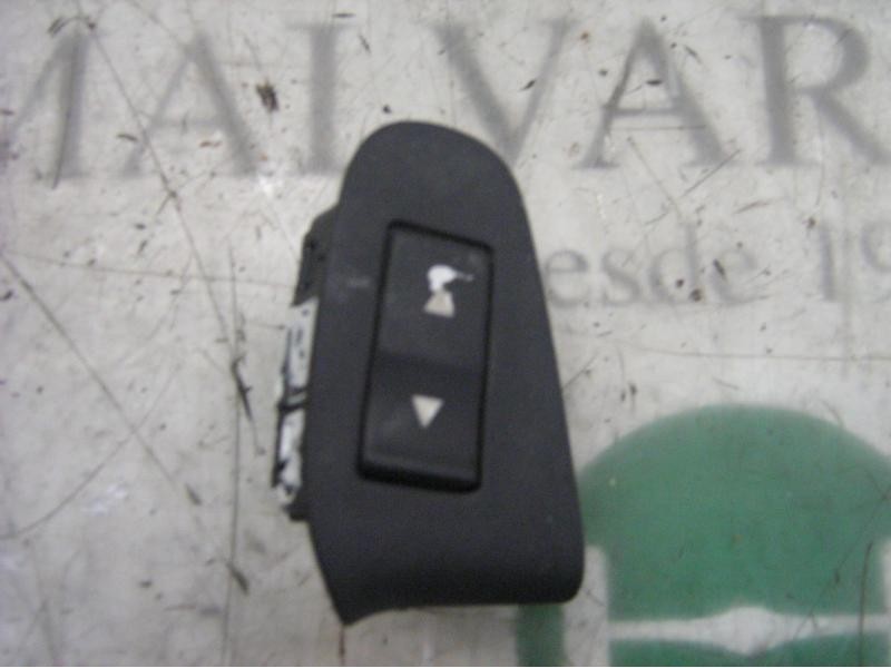 Recambio de mando elevalunas delantero derecho para fiat stilo (192) 1.9 jtd cat referencia OEM IAM   