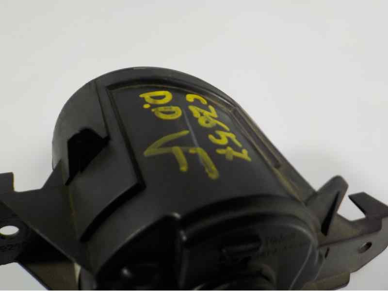 Recambio de faro antiniebla derecho para renault grand modus 1.2 16v referencia OEM IAM 8200002470  