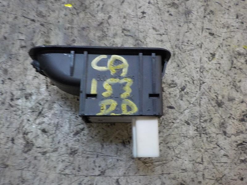 Recambio de mando elevalunas delantero derecho para skoda fabia (5j2 ) active referencia OEM IAM   