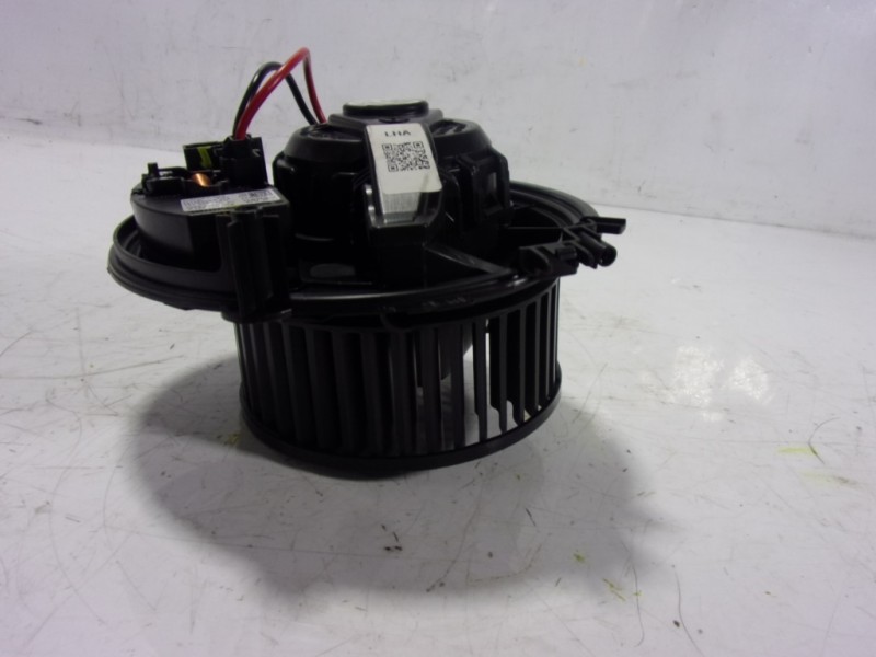 Recambio de motor calefaccion para cupra ateca 2.0tsi 4drive referencia OEM IAM 5WB819015 5Q0907521F CZ0160601370