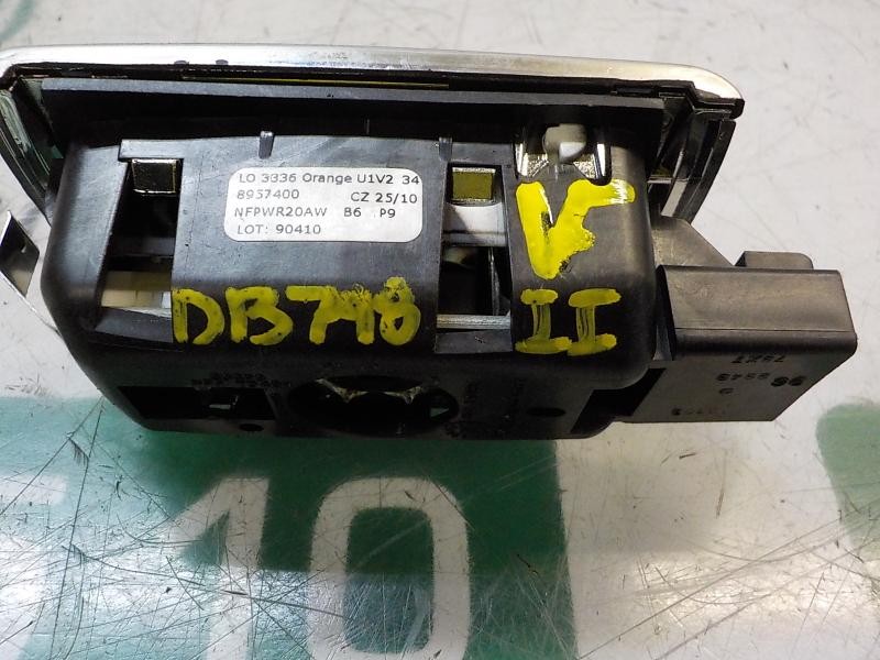 Recambio de piloto interior para peugeot 508 2.0 16v hdi fap referencia OEM IAM 6362CL  