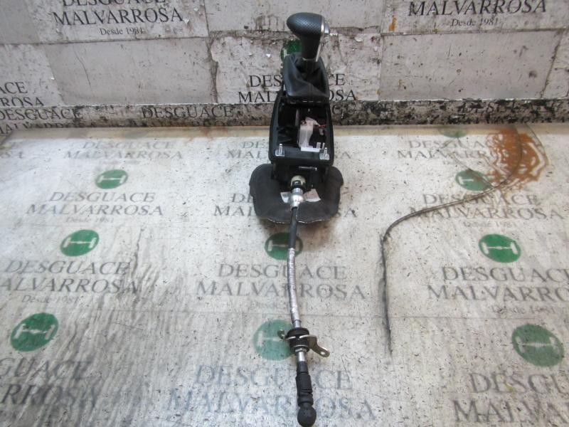 Recambio de palanca cambio para audi a5 coupe (8t) 2.0 tdi (140kw) referencia OEM IAM 8K1713105Q  