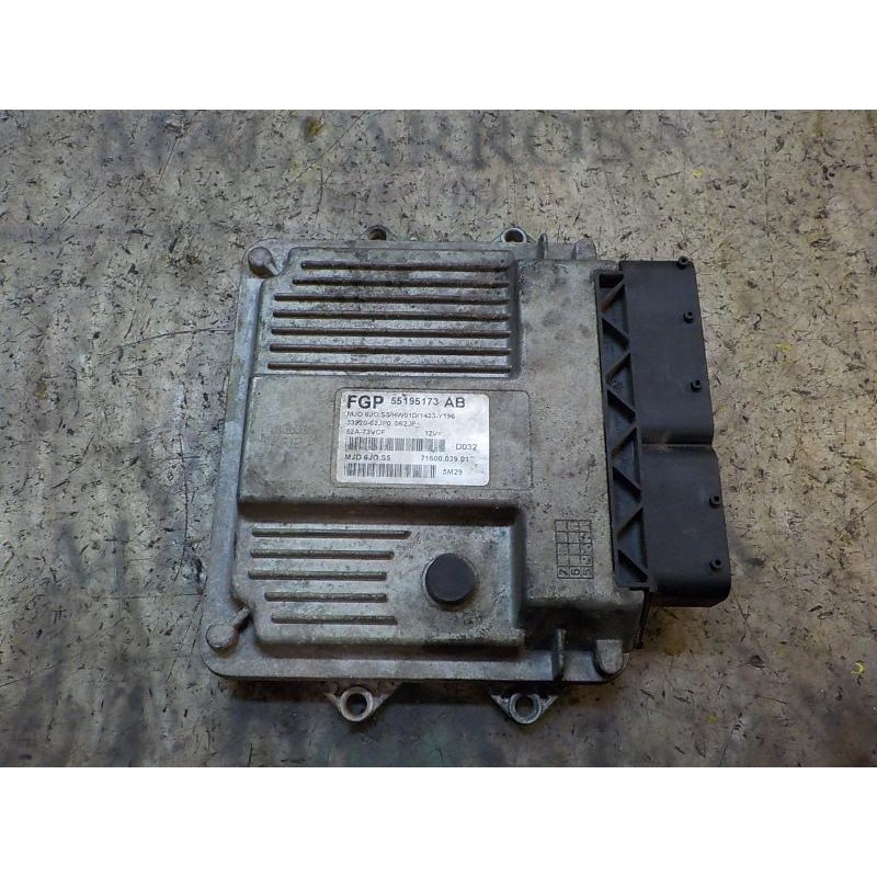 Recambio de centralita motor uce para suzuki swift berlina (mz) gl (3-ptas.) referencia OEM IAM   