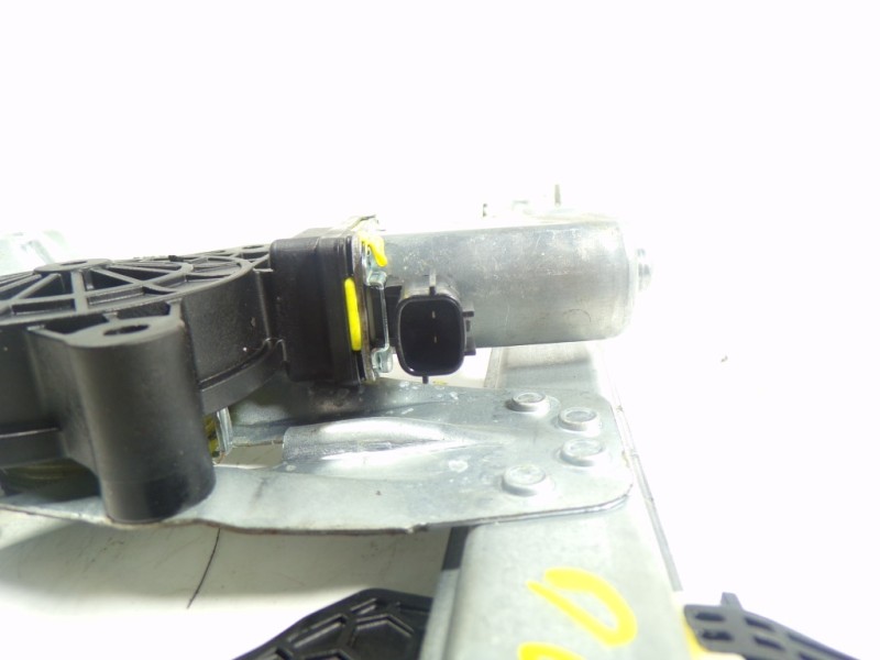 Recambio de elevalunas delantero derecho para dacia sandero 1.5 dci diesel fap cat referencia OEM IAM 807209299R 607209299R 