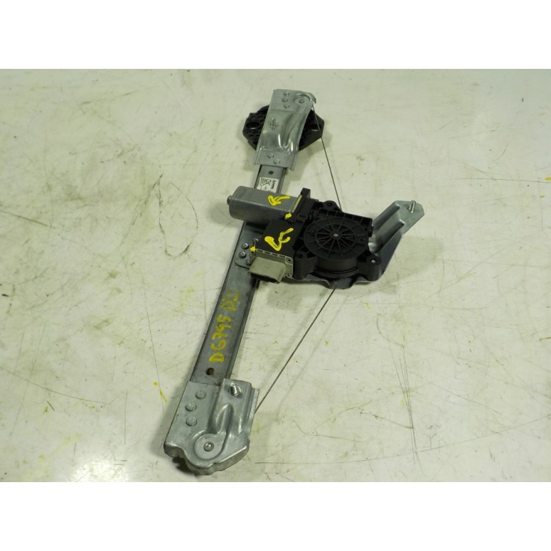 Recambio de elevalunas delantero izquierdo para dacia sandero 1.5 dci diesel fap cat referencia OEM IAM 807211440R 807211440R 