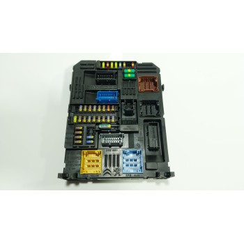 CAJA RELES / FUSIBLES 9855665180 