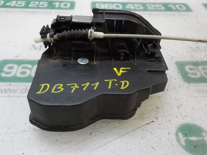Recambio de cerradura puerta trasera derecha para bmw serie 1 berlina (e81/e87) 118d referencia OEM IAM 51227229460  