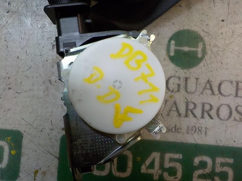 Recambio de cinturon seguridad delantero derecho para bmw serie 1 berlina (e81/e87) 118d referencia OEM IAM 72119117220  