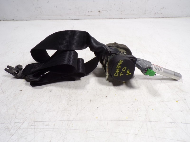 Recambio de cinturon seguridad trasero derecho para volvo c30 1.6 diesel cat referencia OEM IAM 31351441 6081727R2 6081727R2