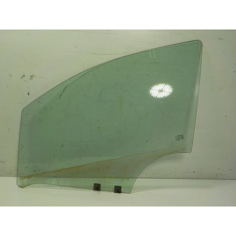 Recambio de cristal puerta delantero izquierdo para renault captur 0.9 tce referencia OEM IAM 803011573R  