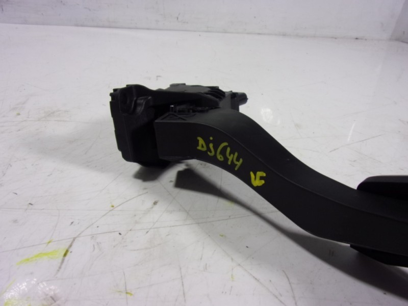 Recambio de potenciometro pedal para cupra ateca 2.0tsi 4drive referencia OEM IAM 5Q1723503L 5Q1723503J 