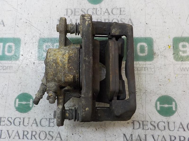 Recambio de pinza freno delantera derecha para bmw serie 1 berlina (e81/e87) 118d referencia OEM IAM 34116774682  