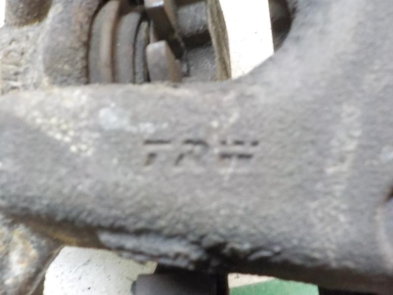 Recambio de pinza freno delantera derecha para bmw serie 1 berlina (e81/e87) 118d referencia OEM IAM 34116774682  