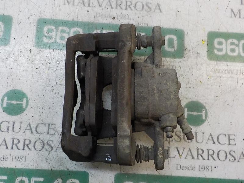 Recambio de pinza freno delantera izquierda para bmw serie 1 berlina (e81/e87) 118d referencia OEM IAM 34116774681  