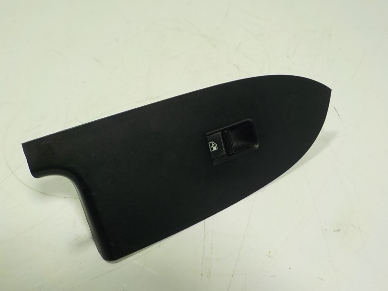 Recambio de mando elevalunas delantero derecho para alfa romeo giulietta (191) 1.6 jtdm cat referencia OEM IAM   