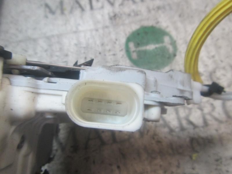 Recambio de cerradura puerta trasera izquierda para seat exeo berlina (3r2) 2.0 tdi referencia OEM IAM 8E0839015AA  