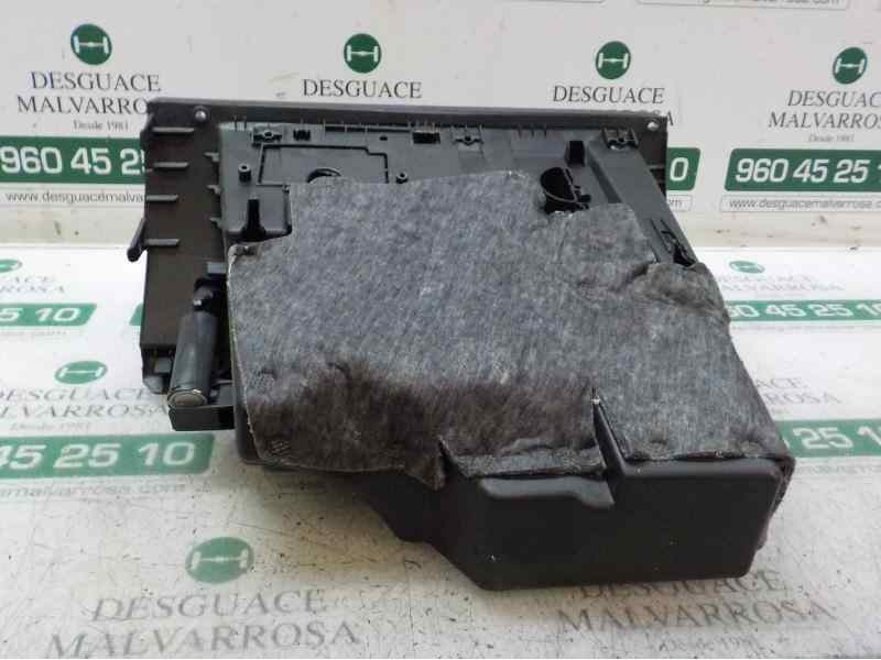 Recambio de guantera para peugeot 308 1.6 16v referencia OEM IAM   