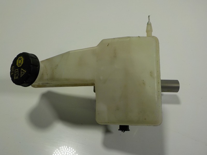 Recambio de bomba freno para peugeot 208 (p2) 1.2 puretech referencia OEM IAM 1643581380 32672071 