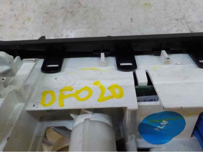 Recambio de mando calefaccion / aire acondicionado para fiat doblo 1.3 16v jtd cat referencia OEM IAM 735498657 105N4740100 