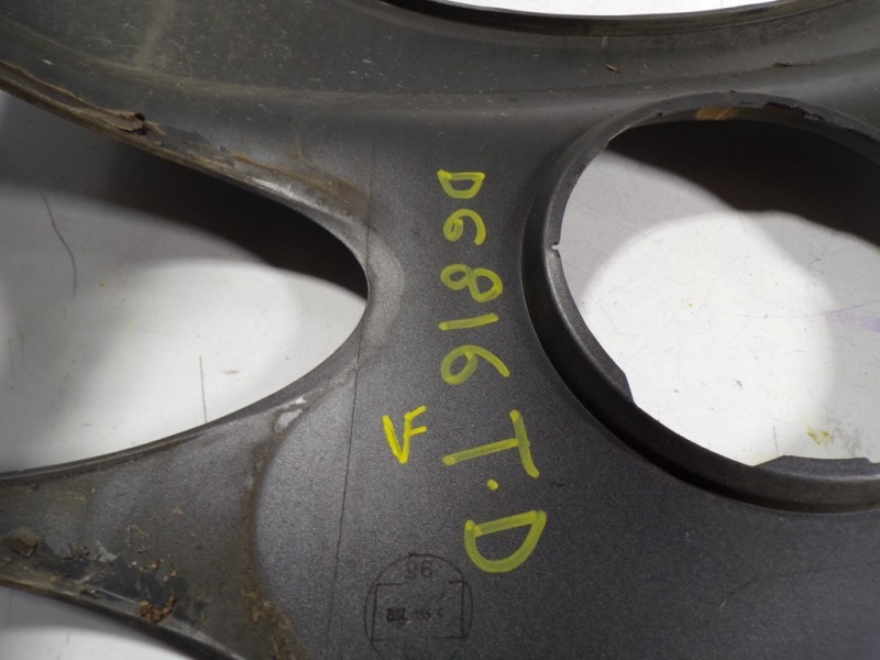 Recambio de aletin trasero derecho para smart coupe micro hybrid drive (45kw) (451.334) referencia OEM IAM A4518820201CC8L  