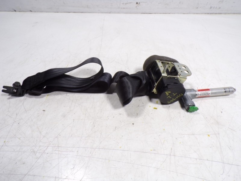 Recambio de cinturon seguridad trasero izquierdo para volvo c30 1.6 diesel cat referencia OEM IAM 31351433 608172712 608172712