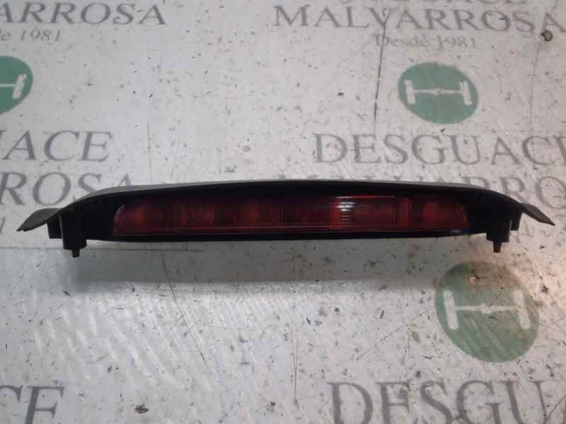 Recambio de piloto trasero central para lancia lancia y elefantino referencia OEM IAM   