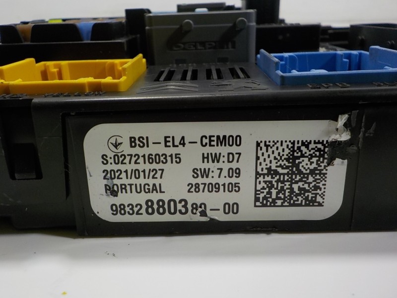 Recambio de caja reles / fusibles para peugeot 208 (p2) 1.2 puretech referencia OEM IAM 1681051580 983288038000 28709105