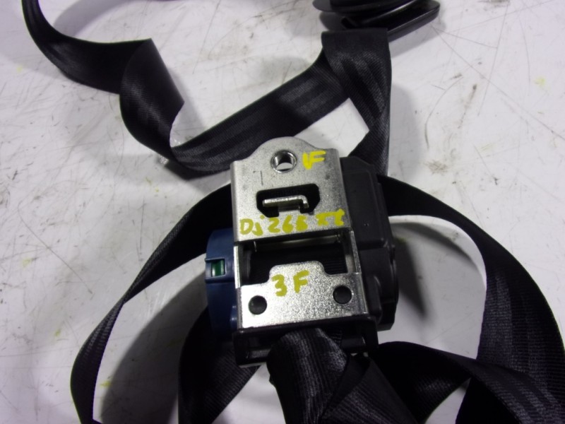 Recambio de cinturon seguridad trasero izquierdo para seat alhambra (711) 2.0 tdi referencia OEM IAM 7N0857811RAA  