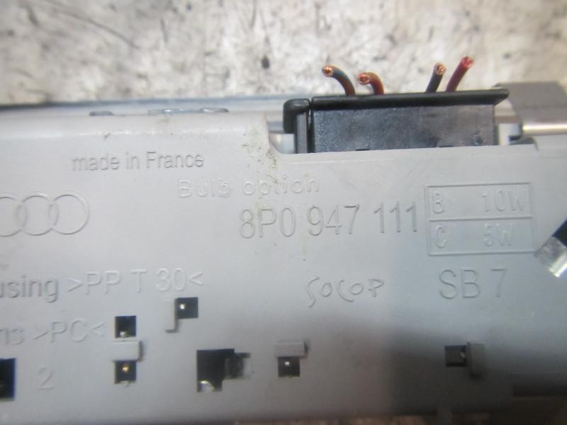 Recambio de piloto interior para seat exeo berlina (3r2) 2.0 tdi referencia OEM IAM 8P0947111B  