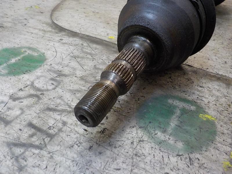 Recambio de transmision izquierda para opel astra h berlina 1.7 16v cdti referencia OEM IAM   