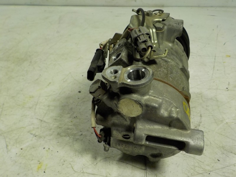 Recambio de compresor aire acondicionado para infiniti qx30 2.2 diesel cat referencia OEM IAM  4472500720 