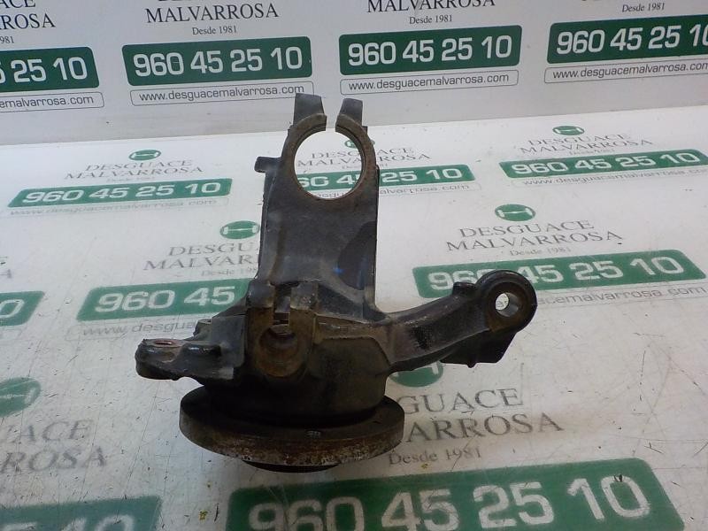 Recambio de mangueta delantera derecha para peugeot 2008 (--.2013) allure referencia OEM IAM 364790  