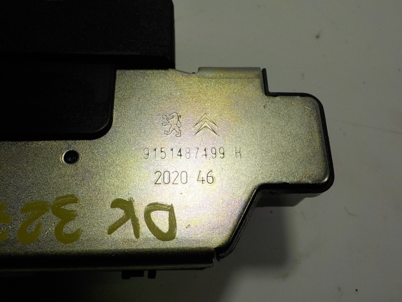 Recambio de cerradura maletero / porton para peugeot 208 (p2) 1.2 puretech referencia OEM IAM 8719F8 9151487499H 