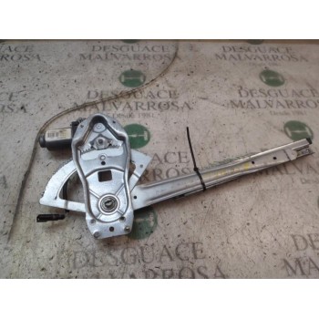 ELEVALUNAS DELANTERO DERECHO 