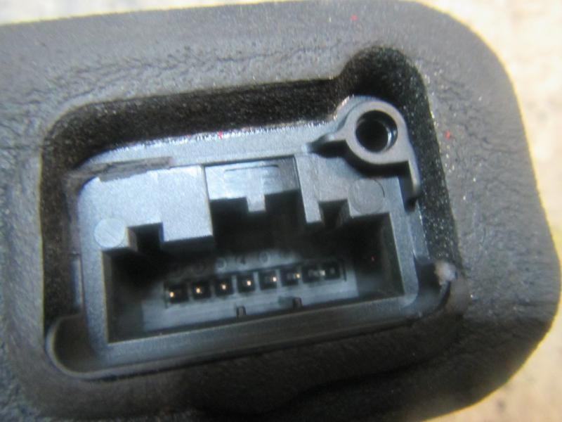 Recambio de cerradura puerta trasera derecha para volkswagen polo (6r1) referencia OEM IAM   