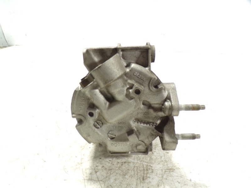 Recambio de compresor aire acondicionado para ford fiesta (ccn) st-line referencia OEM IAM  AV1119D629BC 